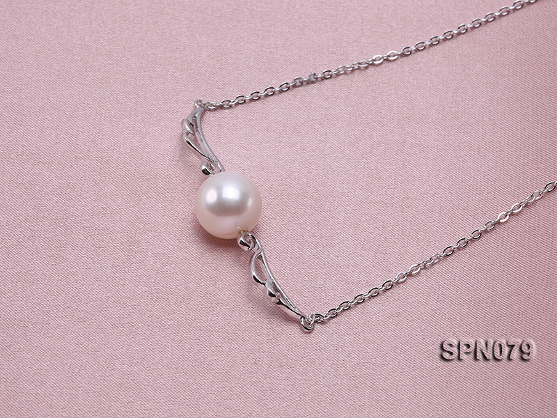 10.5mm AAA top quality freshwater pearl pendant with silver chain