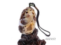 86x47x31mm Exquisitely Carved Natural Agate Hand Piece in Dragon Shape