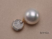 13×14.5mm White South Sea Pearl Pendant with 18k Gold Bail Dotted with Diamonds