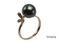 18k Gold Ring Set with a 10mm Black Tahitian Pearl