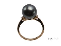 18k Gold Ring Set with a 11mm Black Tahitian Pearl