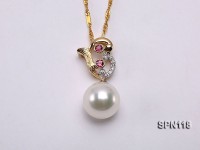 9mm White Round Natural Akoya Pearl Pendant in 18K Gold