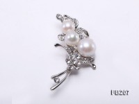 9.5-12.5mm White Near Round Freshwater Pearl Brooch