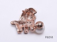 Puppy-like 10mm White Near Round Freshwater Pearl Brooch