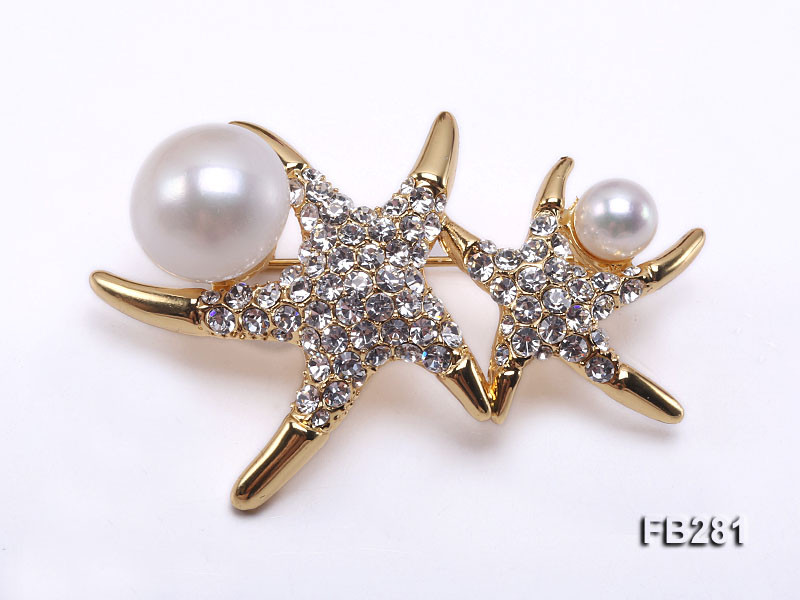 6.5&13mm White Freshwater Pearl Brooch