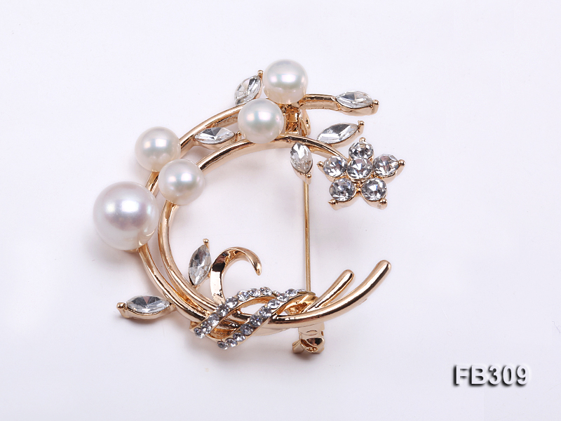 6.5-9.5mm White Freshwater Pearl Brooch