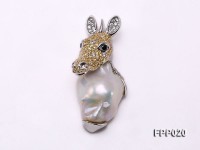Fine Deer-style White Baroque Pearl Pendant