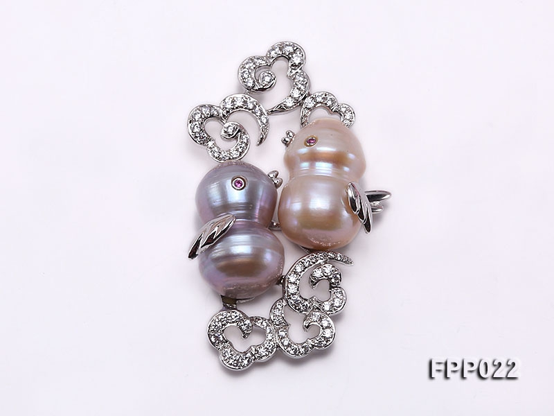 Fine Bird-style Pink and Lavender Baroque Pearl Pendant