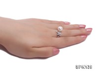 Zodiac-style 9mm Natural White Akoya Pearl Ring