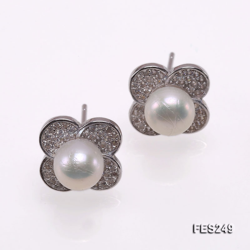 7mm White Flat Freshwater Pearl Earrings