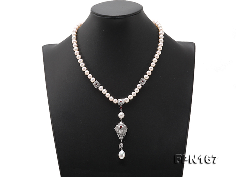 Classic 7-7.5mm White Pearl Necklace