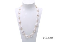 16.5×21-18×26mm White Baroque Pearl Necklace