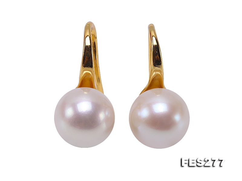 8mm White Round Freshwater Pearl Earrings in Silver