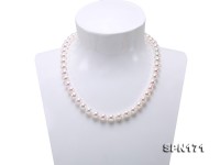 Natural 8.5-9mm White Round Akoya Seawater Cultured Pearl Necklce