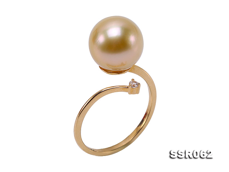 Charming 10.5mm Golden Round South Sea Pearl Ring in 18k Gold