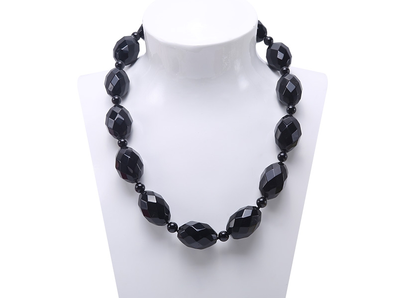 Quality 20x30mm Faceted Black Agate Necklace