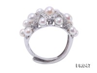 Fashionable 3.5-4.5mm White Round Freshwater Pearl Ring in Silver