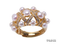 Fashionable 3.5-5mm White Round Freshwater Pearl Ring in Silver