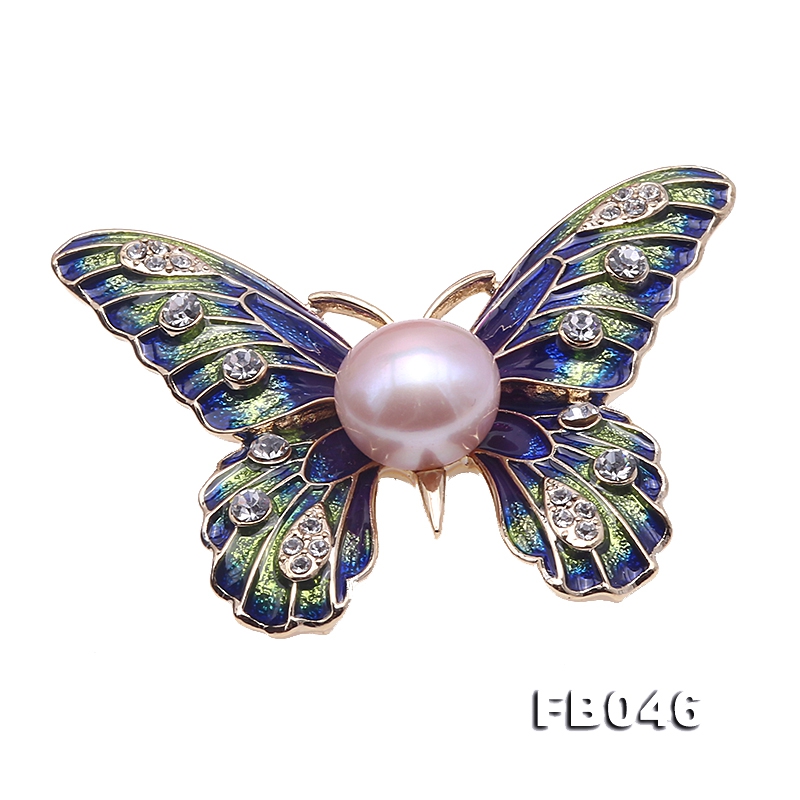 11.5mm High Quality Butterfly Freshwater Pearl Brooch