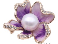 High Quality 12.5mm White Pearl Flower Brooch