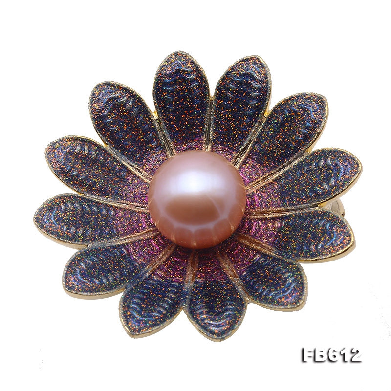 Exquisite Flower-shape 11.5mm Freshwater Pearl Brooch