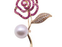 Lovely Rose-shaped 11mm White Round Edison Pearl Brooch