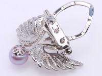Exquisite Swan-shape 10.5mm Lavender Freshwater Pearl Brooch