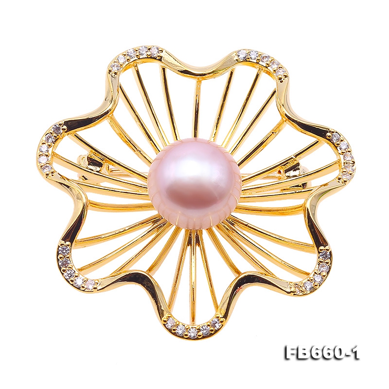 Delicate Zircon-inlaid 11.5mm Freshwater Pearl Brooch