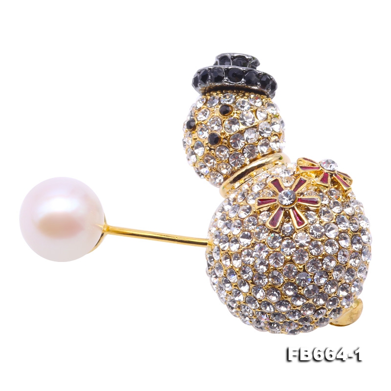 Exquisite Snowman-shape 10mm Freshwater Pearl Brooch