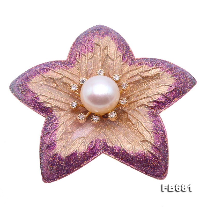 Elegant Flower-shape 10mm Freshwater Pearl Brooch