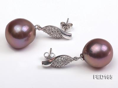 Great Looks with Beautiful Pairs of Freshwater Pearl Earrings